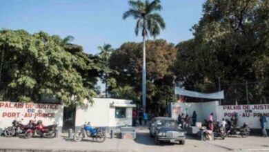 Photo of Grupos armados toman control del Palacio de Justicia en Haití