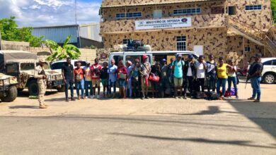 Photo of CESFronT detiene autobús con 23 nacionales haitianos en estatus migratorio irregular.