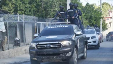 Photo of Aumentan patrullaje en el sector Las Mercedes de Los Alcarrizos tras muerte de seis hombres