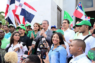 Photo of Ex presidente Leonel Fernández proclamó que dominicanos no cederán a presiones internacionales