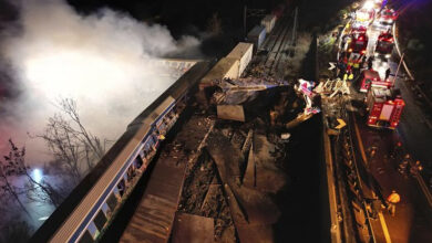 Photo of VIDEO: Momento de la mortífera colisión de dos trenes en Grecia