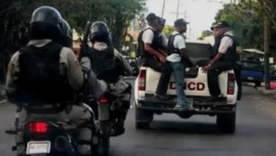 Photo of En Los alcarrizos la DNCD ocupa 18 kilos de cocaína apresan tres sujetos.