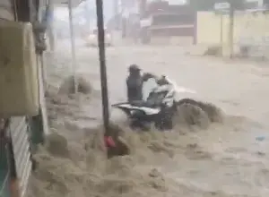 Photo of Video | Ventarrón y lluvias causan daños en Mao
