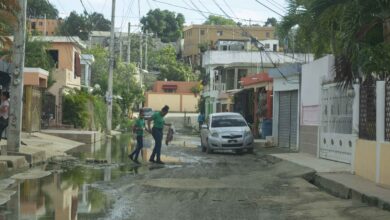 Photo of Crisis Humanitaria en Manoguayabo: Abandono Oficial Desencadena Desesperación y Peligro de Salud