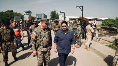 Photo of Ministro de Defensa de RD y Subsecretario de Defensa de EE.UU. recorren frontera domínico-haitiana de Manzanillo a Dajabón
