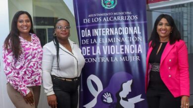 Photo of Los Alcarrizos conmemora el Día Internacional de la Eliminación de la Violencia contra la Mujer con acto multitudinario en la Plaza Peña Gámez