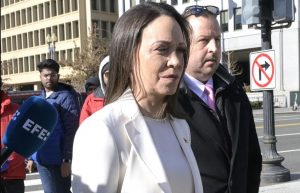 Photo of María Corina llegó Casa Blanca para un encuentro con Trump