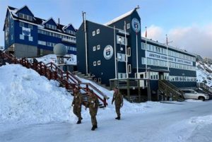 Photo of Llega a isla de Groenlandia un contingente del Ejército danés