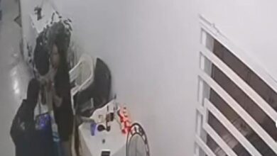 Photo of Delincuentes armados asaltan a dos mujeres en el sector INVI de Los Alcarrizos