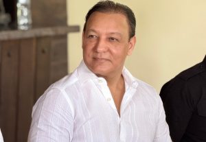 Photo of Abel Martínez critica manejo del Gobierno ante alza del petróleo