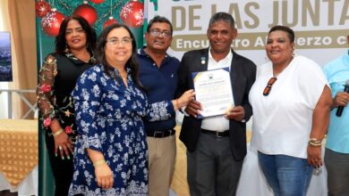 Photo of *Ayuntamiento de Los Alcarrizos entrega RD$49 millones a sectores ganadores del concurso “Limpia y Brillante Navidad”*