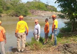 Photo of Higüey: Buscan un adolescente arrastrado río Chavón el jueves