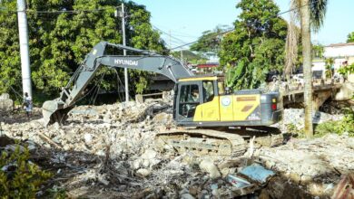 Photo of Ayuntamiento de Los Alcarrizos inicia demolición en zona vulnerable y anuncia construcción de plaza social en Nuevo Amanecer