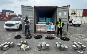 Photo of Ocupan 123 kilos de cocaína en Puerto Multimodal Caucedo
