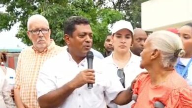 Photo of Un nuevo hogar, una nueva esperanza: Alcalde de Los Alcarrizos transforma la vida de la familia Payano