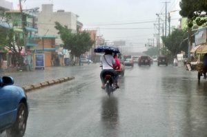 Photo of Aguaceros y tronadas en varias provincias RD por onda tropical
