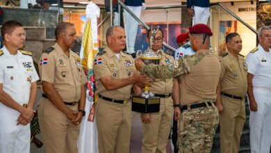 Photo of MIDE recibe y condecora a campeones de Fuerza Comando Paraguay 2026 tras histórico primer lugar
