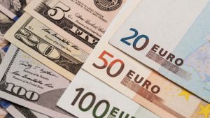 Photo of Dólar bajó y era vendido $59.08; el euro se mantiene a RD$70.19